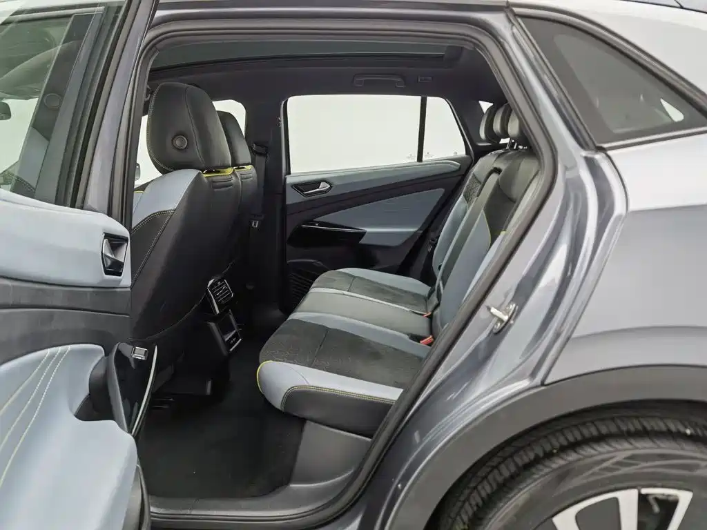 Volkswagen ID.4 X — миниатюра 15