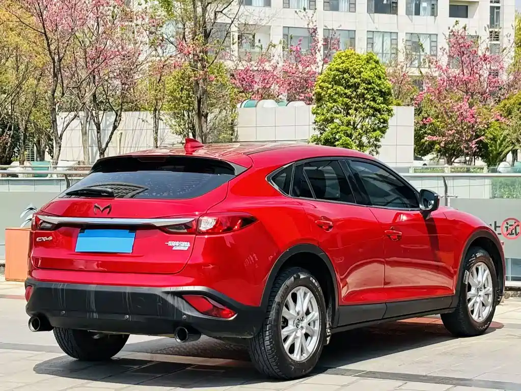 MAZDA CX 4