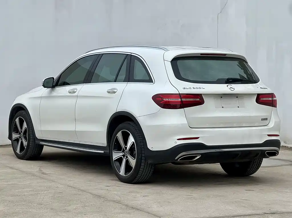 Mercedes-Benz GLC — миниатюра 3