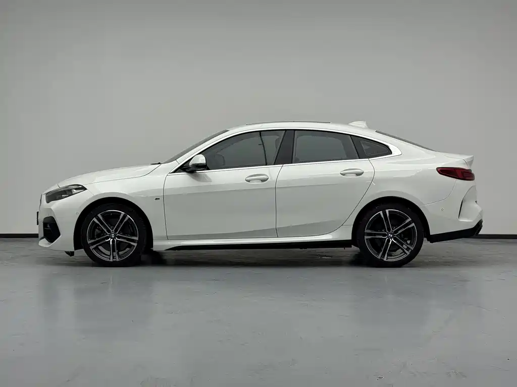 BMW 2 Series (Import) — миниатюра 8