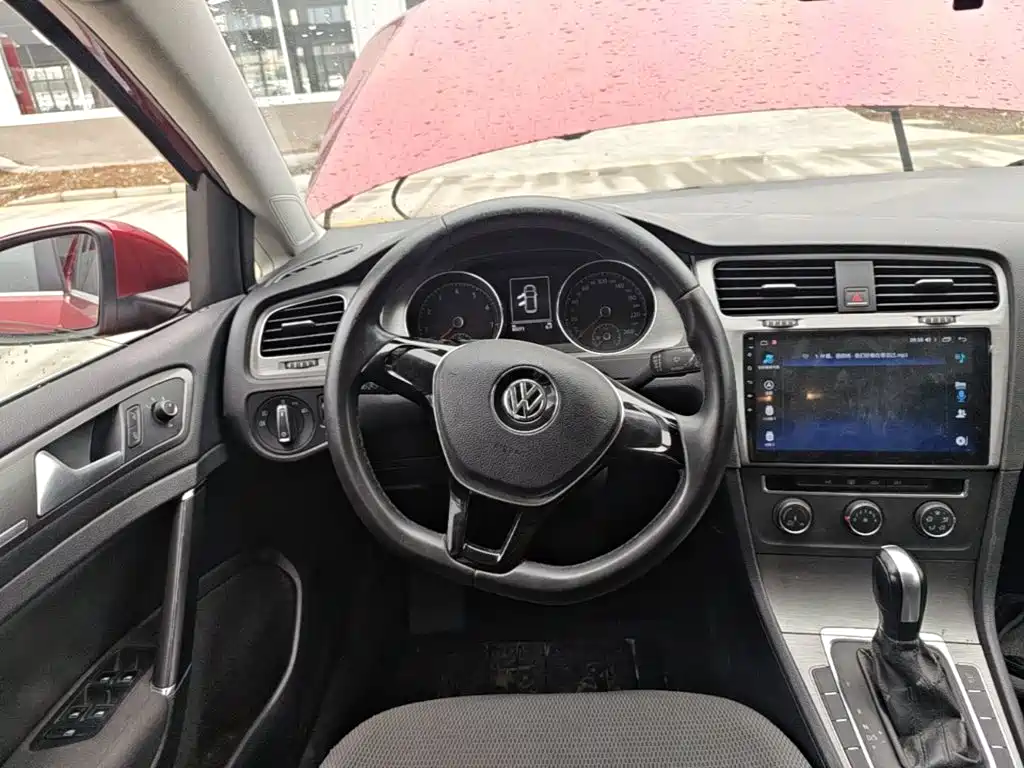 Volkswagen Golf — миниатюра 7
