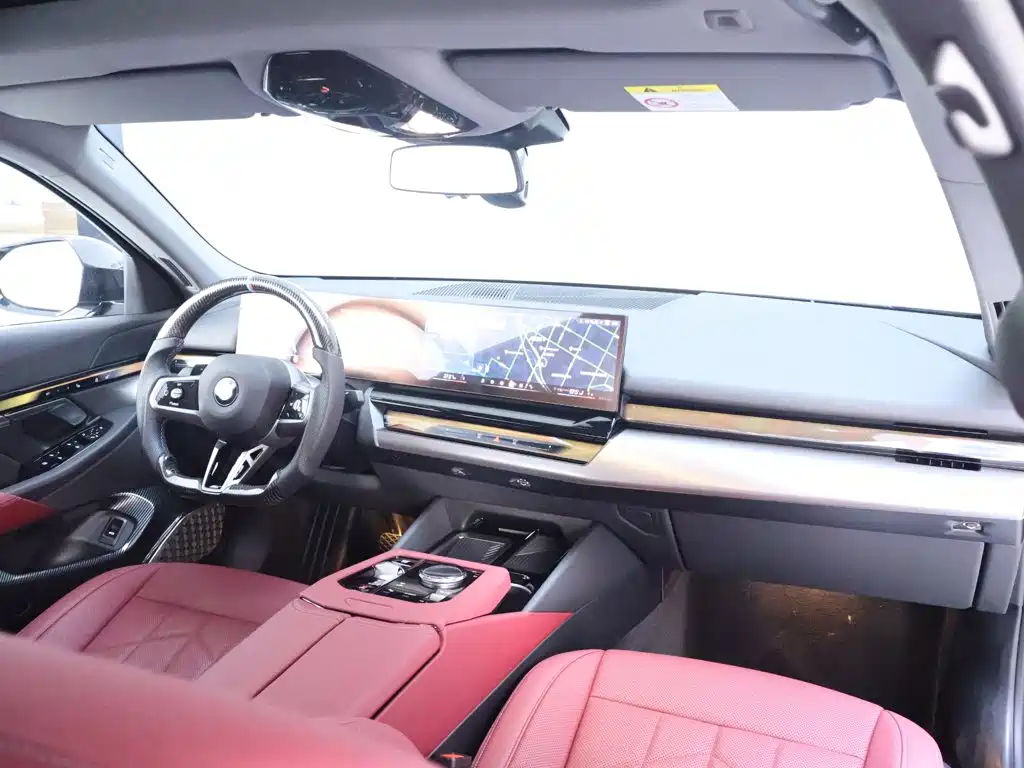 BMW 5 Series — миниатюра 20