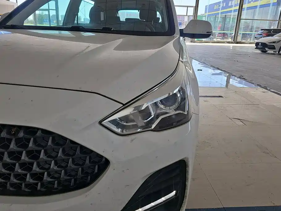 Haval M6 — миниатюра 5