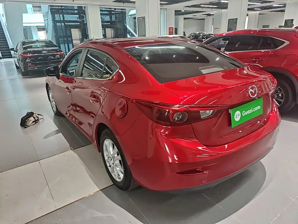 Mazda 3 Axela — миниатюра 5