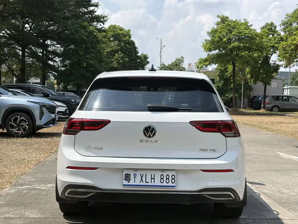 Volkswagen Golf — миниатюра 8