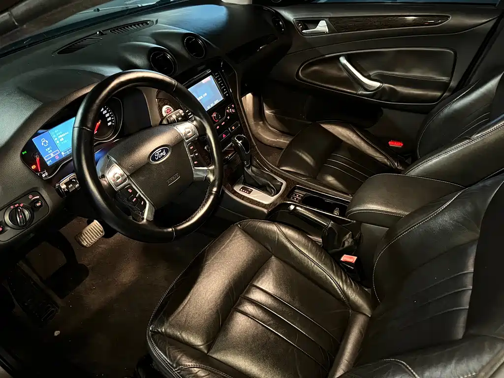 Ford Mondeo Zhisheng — миниатюра 9