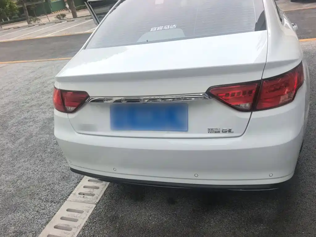 Geely Emgrand GL — миниатюра 6