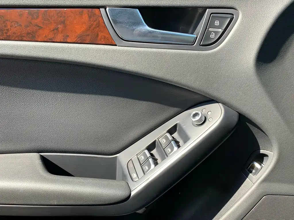 Audi A4L — миниатюра 22