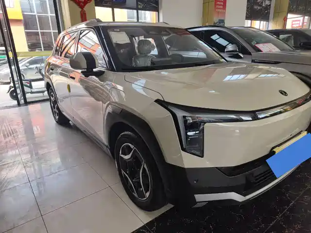 DONGFENG NANO 06 2025