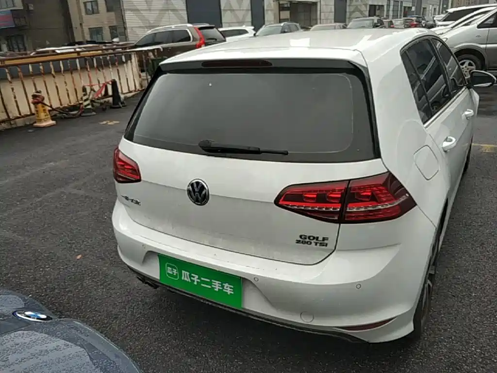 Volkswagen Golf — миниатюра 6