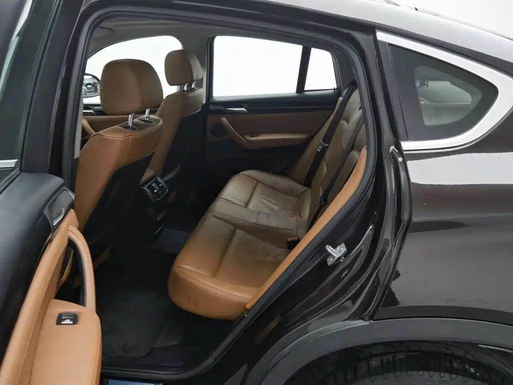 BMW X4 — миниатюра 15