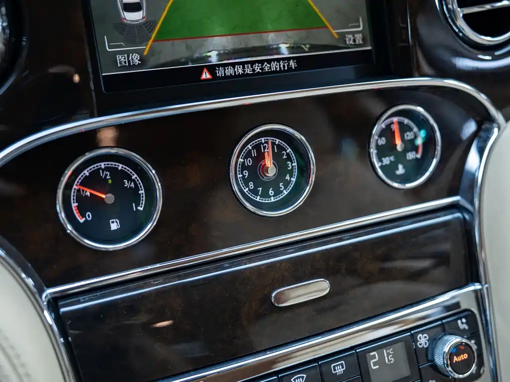 Bentley Mulsanne — миниатюра 16
