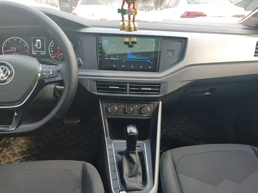 Volkswagen Polo — миниатюра 13