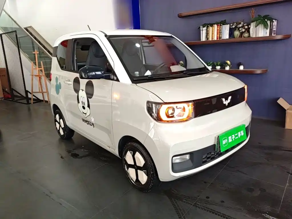 Wuling MINIEV — миниатюра 4