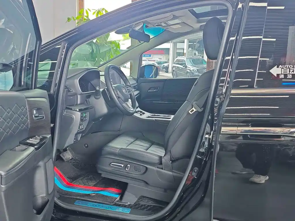 Honda Elysion — миниатюра 4