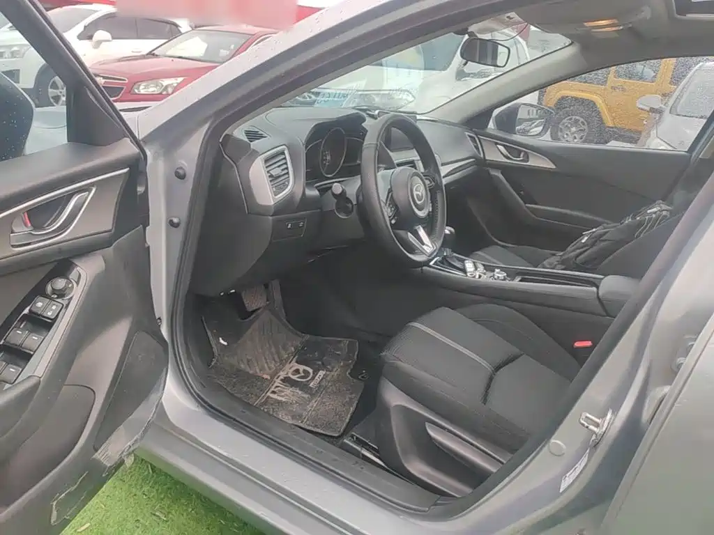 Mazda 3 Axela — миниатюра 15