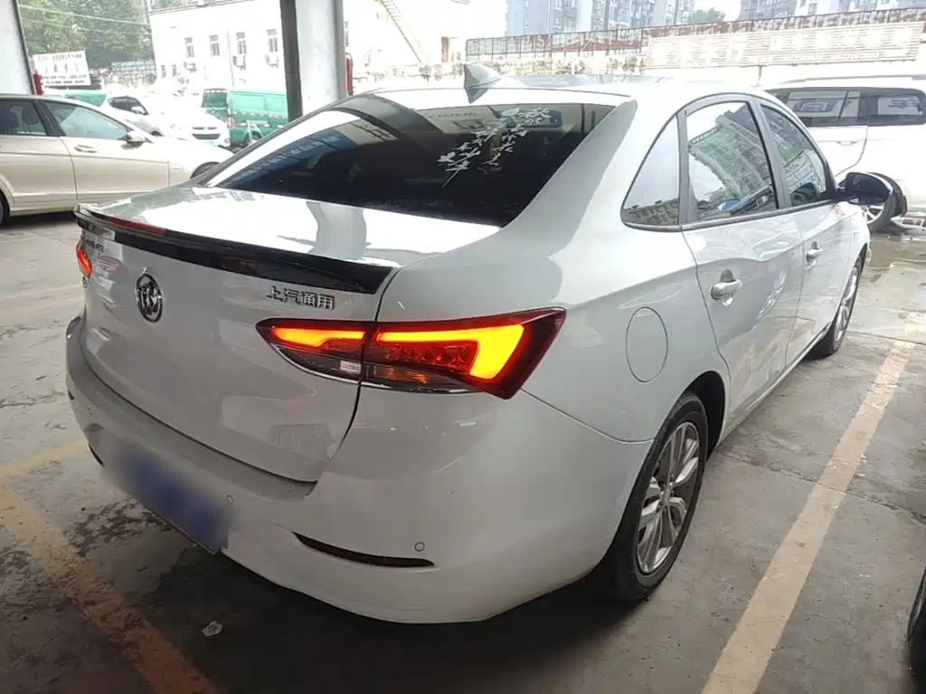 Buick Excelle — миниатюра 7