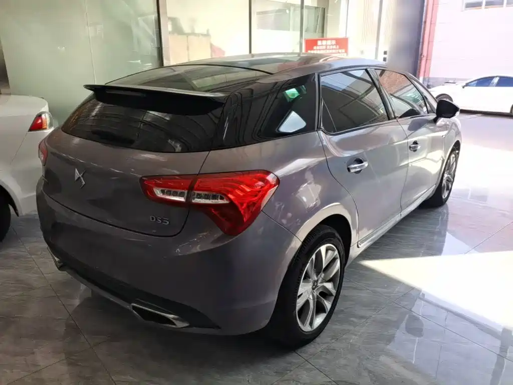 DS DS 5 — миниатюра 7