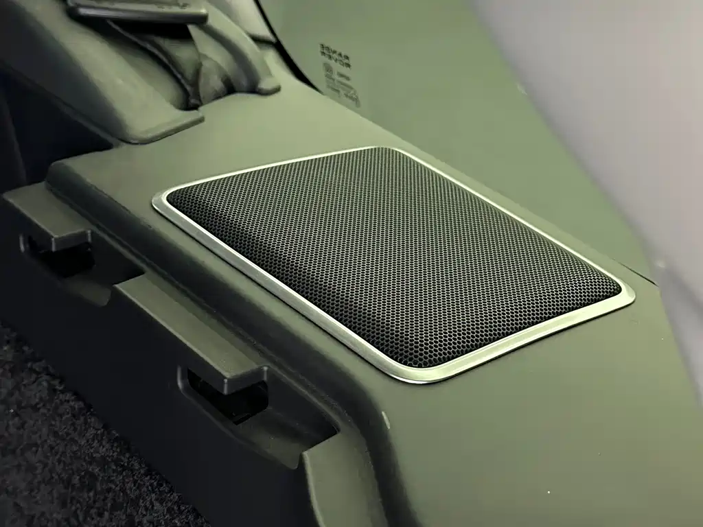 Land Rover Range Rover — миниатюра 29
