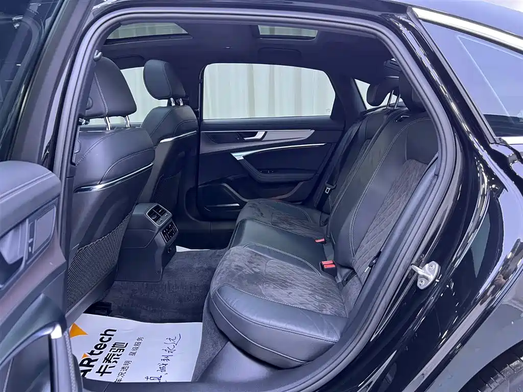 Audi A6L 2022 55 TFSI quattro Premium