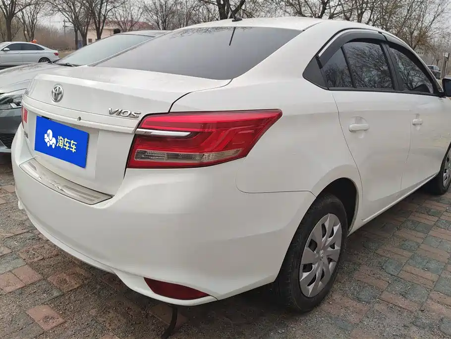 TOYOTA VIOS