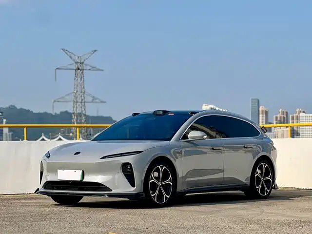 2024 Nio ET5