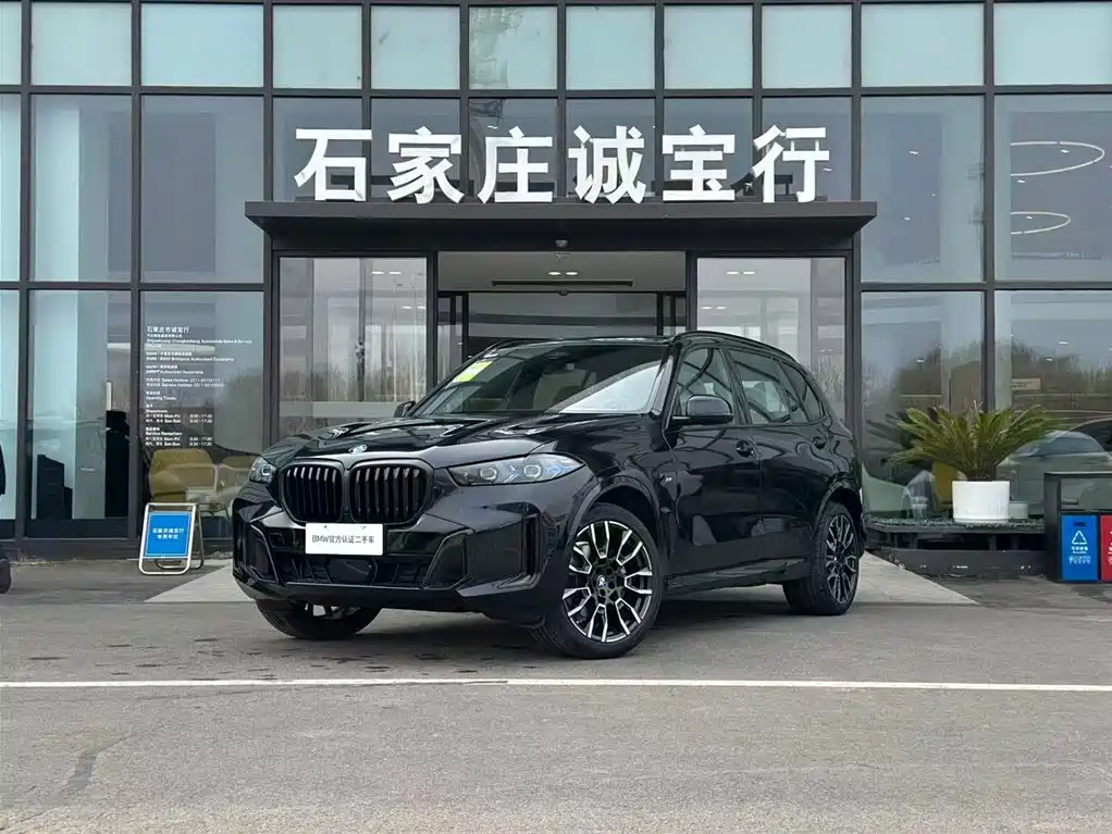 BMW X5 2025 xDrive 40Li M Sport