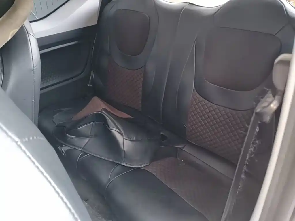 Wuling MINIEV — миниатюра 17