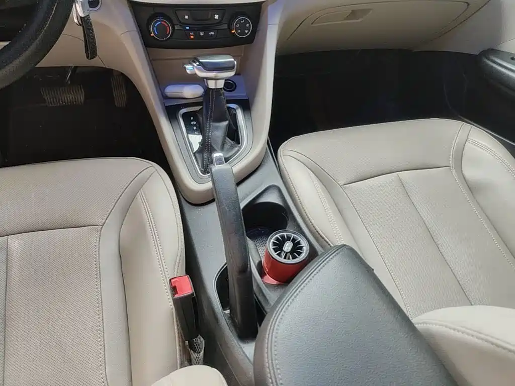 Buick Excelle — миниатюра 14