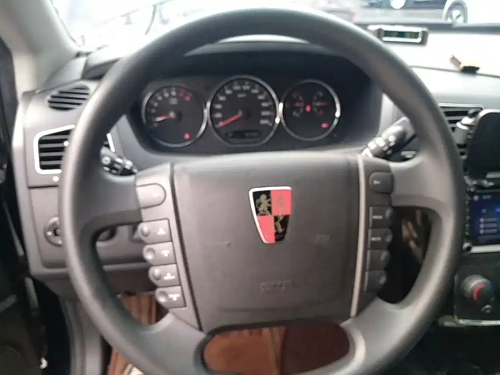 Roewe W5 — миниатюра 11