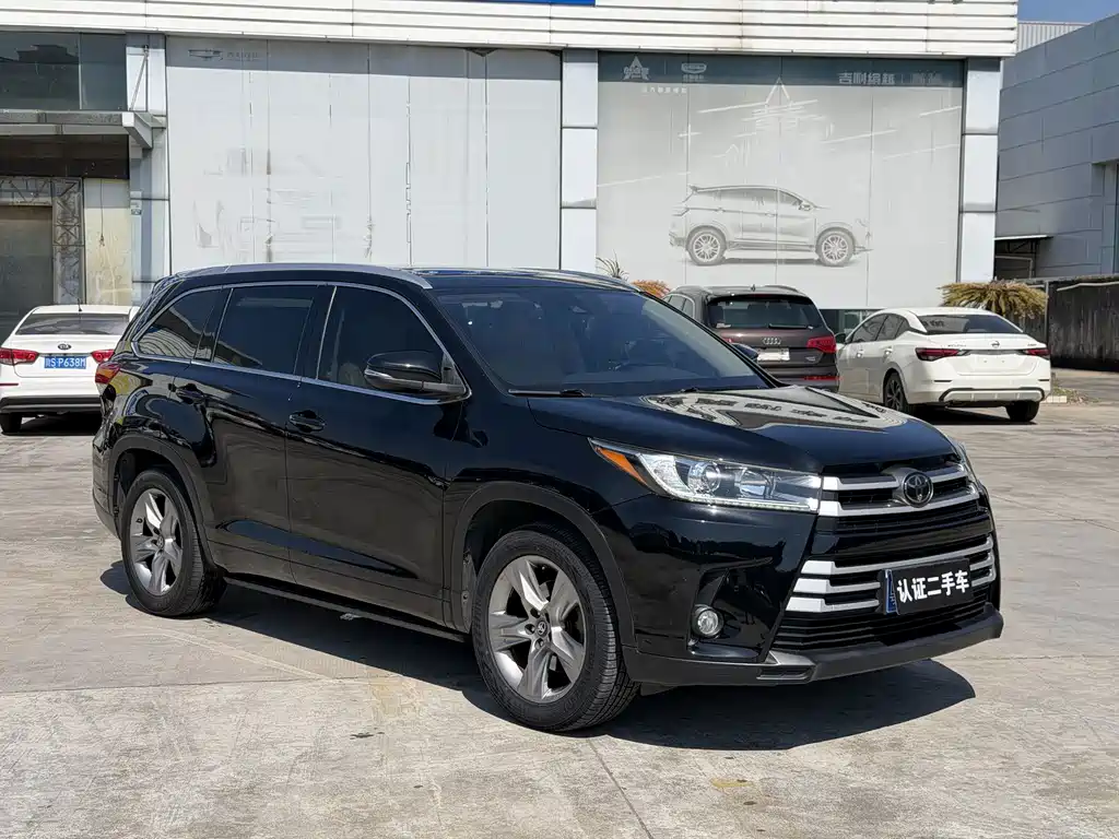 Toyota Highlander — миниатюра 3