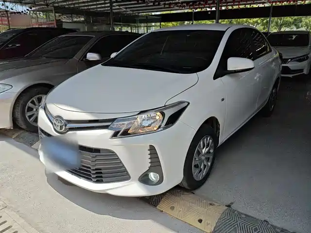 TOYOTA VIOS