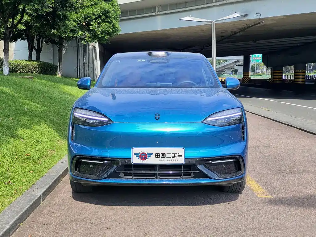 AITO AITO M6 — миниатюра 2