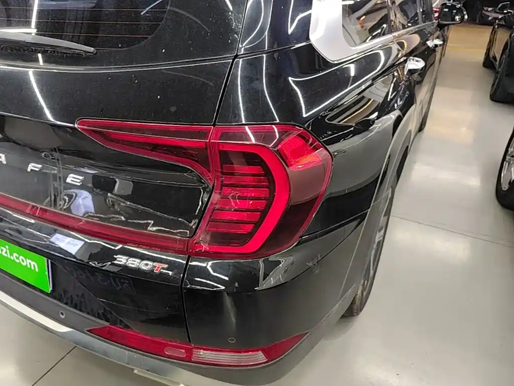 Hyundai Santa Fe — миниатюра 8