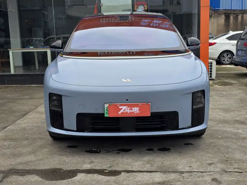Li Auto Li i8 — миниатюра 2