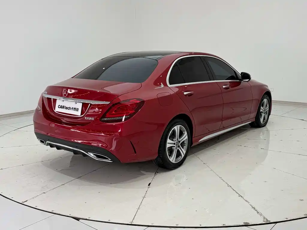Mercedes-Benz C-Class — миниатюра 28