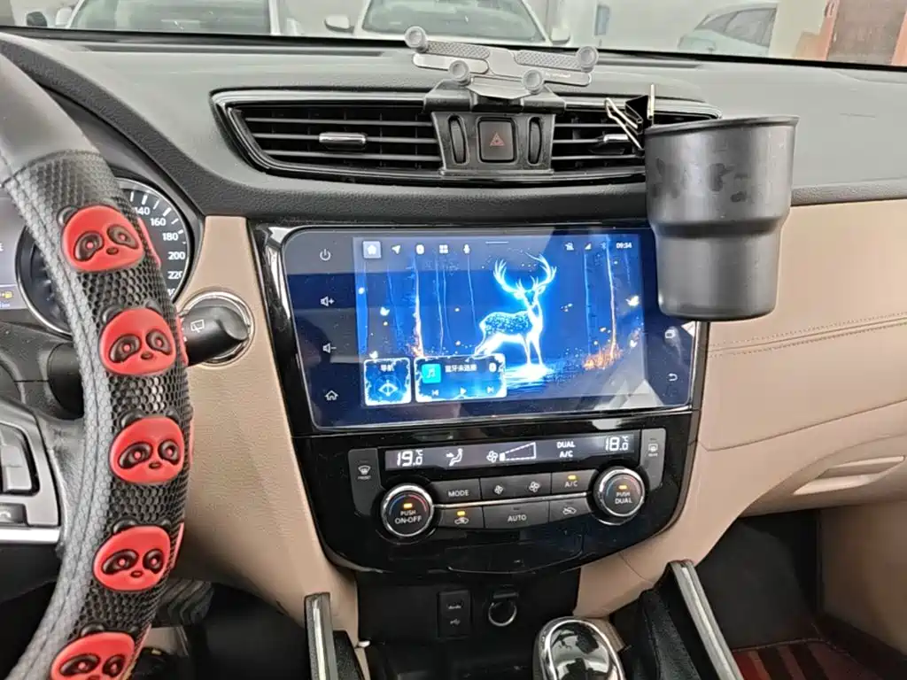 Nissan X-Trail — миниатюра 18