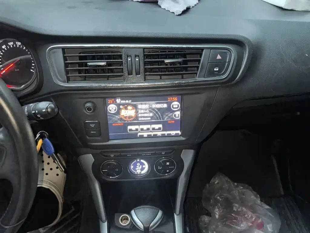 Citroen C3-XR — миниатюра 9