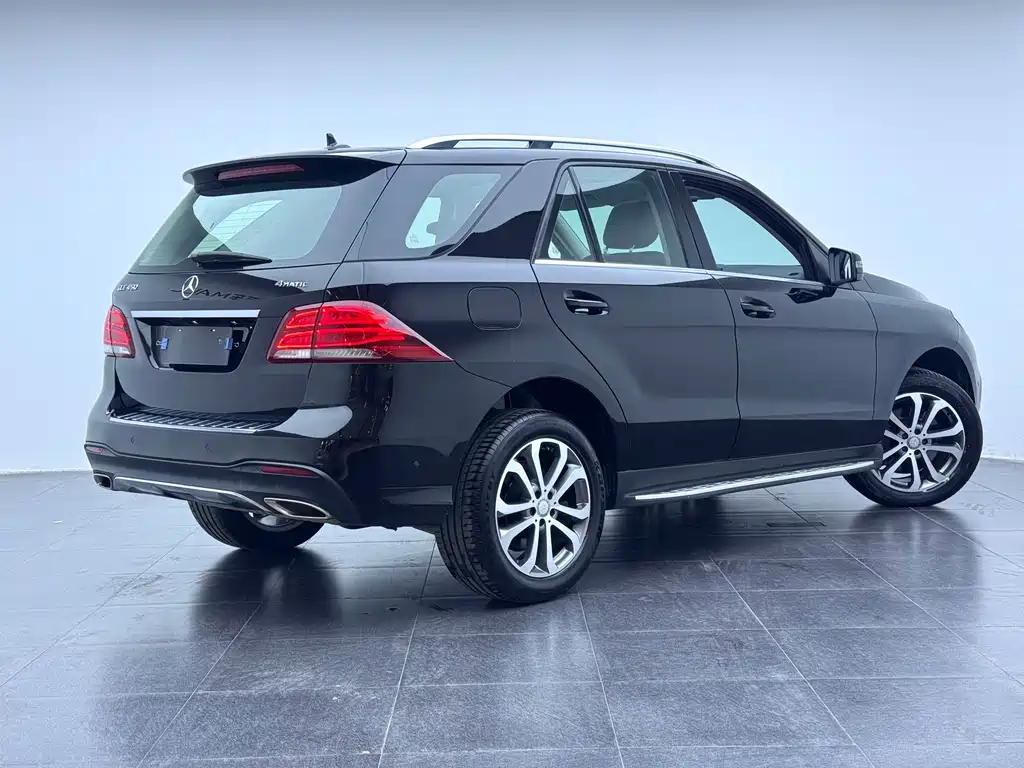 MERCEDES-BENZ GLE