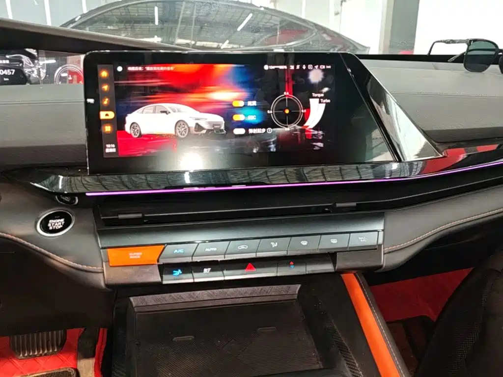 Changan UNI-V — миниатюра 13