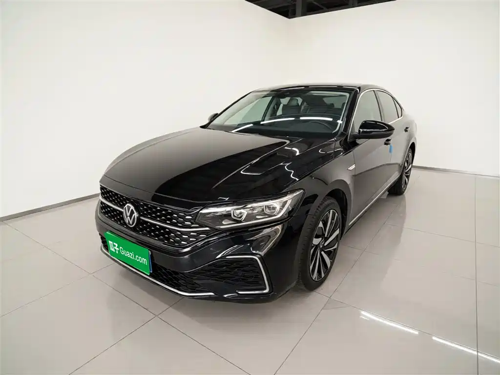 Volkswagen Passat 2022