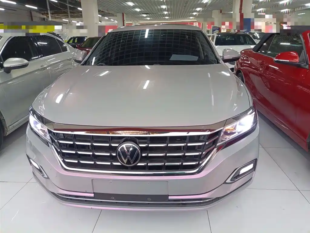 Volkswagen Passat 2020 330TSI Elite VI