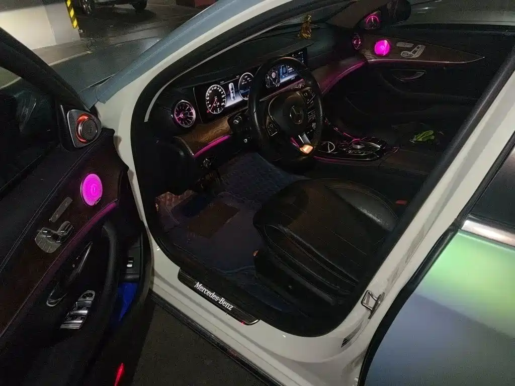 Mercedes-Benz E-Class — миниатюра 14