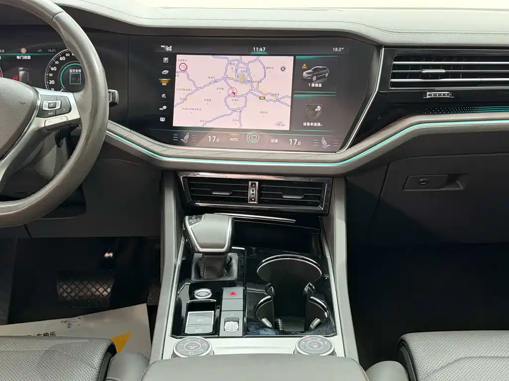 Volkswagen Touareg — миниатюра 25