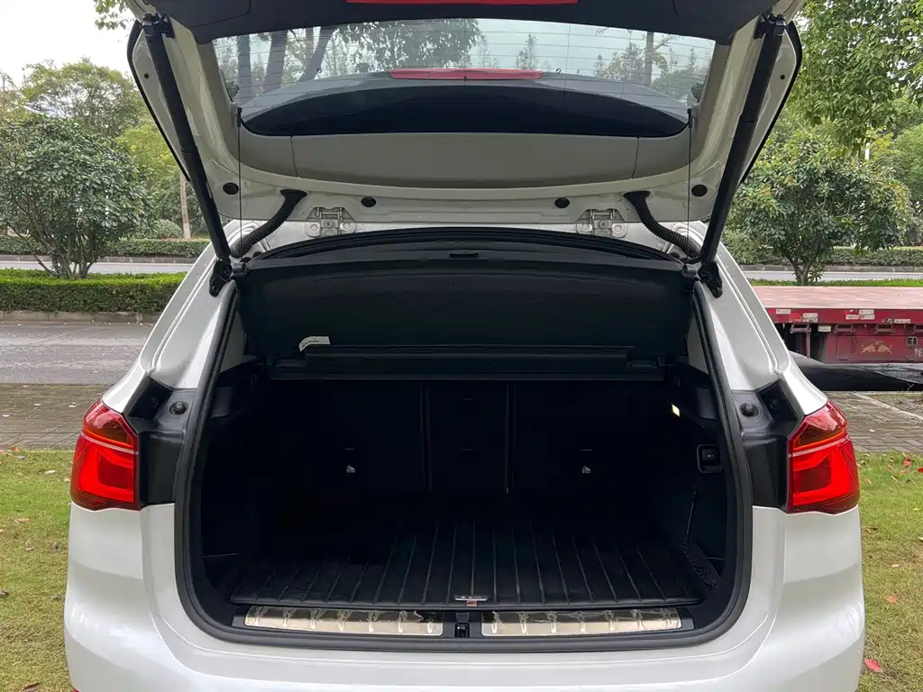 BMW X1 — миниатюра 22
