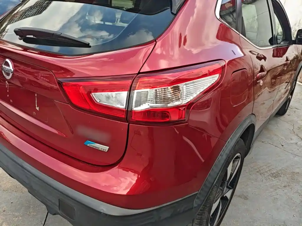 Nissan Qashqai — миниатюра 8
