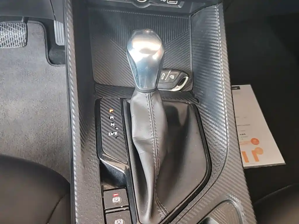 Roewe i5 — миниатюра 14