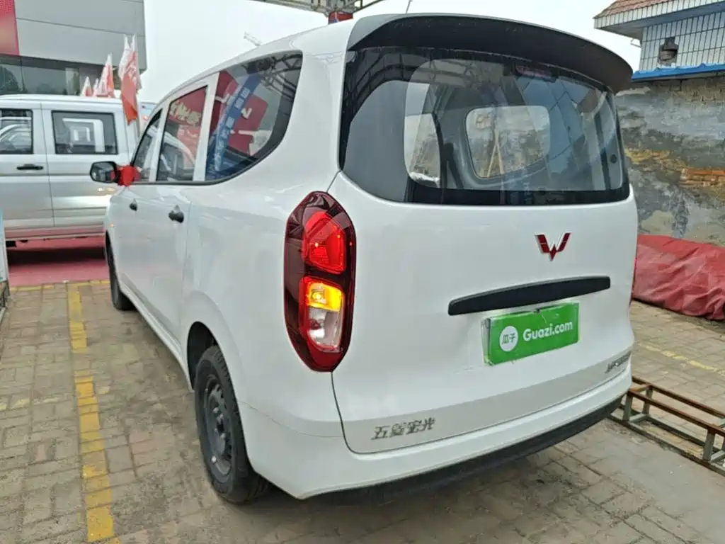 Wuling Hongguang EV — миниатюра 5