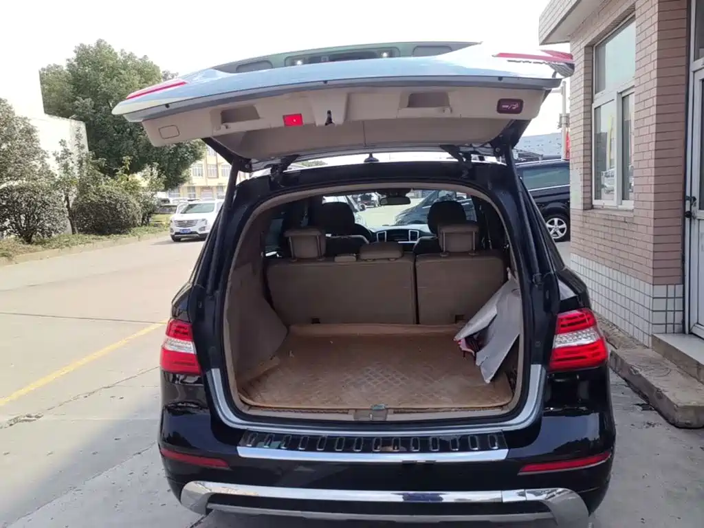 Mercedes-Benz M-Class — миниатюра 19