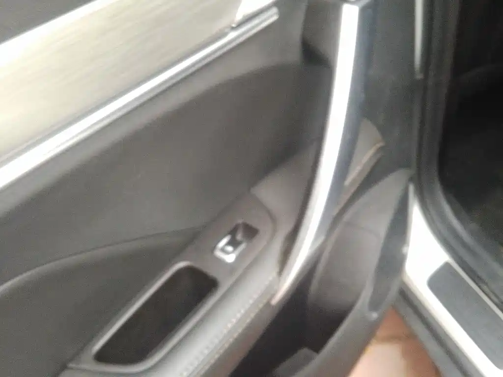 GEELY AUTOMOBILE BINYUE